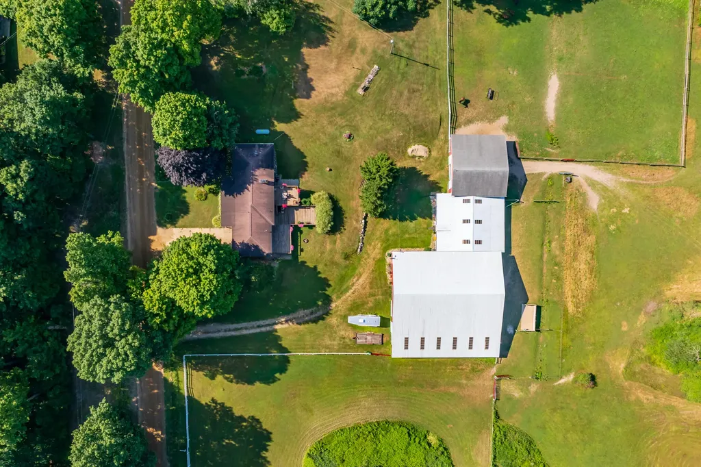 14941 S 1st Street Prairie Ronde Township MI 49087