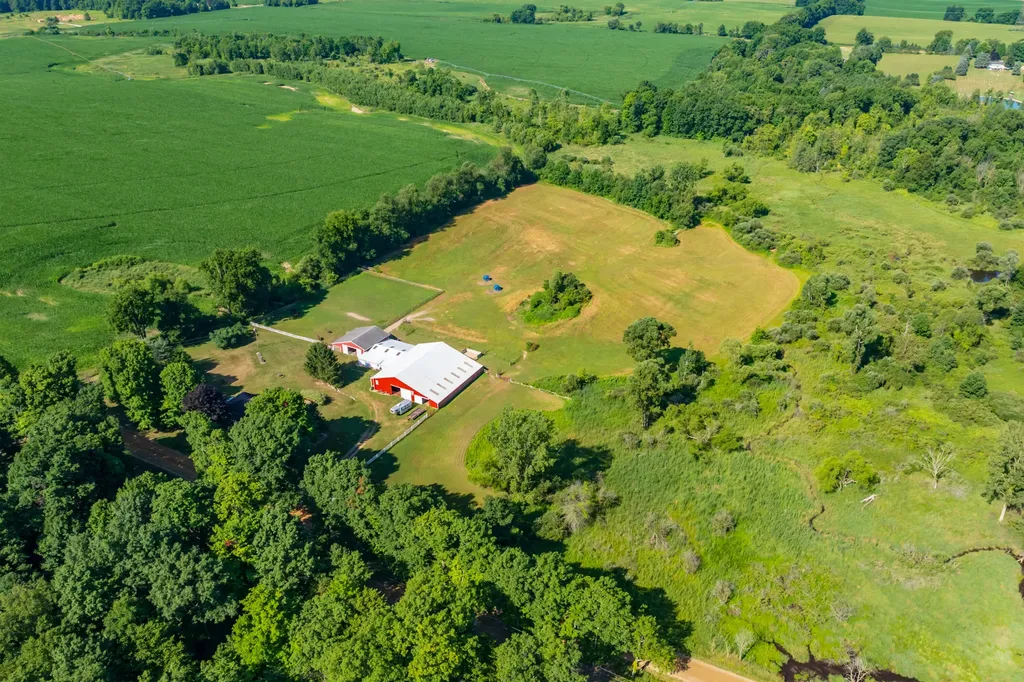 14941 S 1st Street Prairie Ronde Township MI 49087