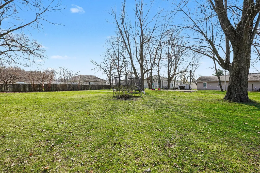 229 Union Street Lawton Village MI 49065