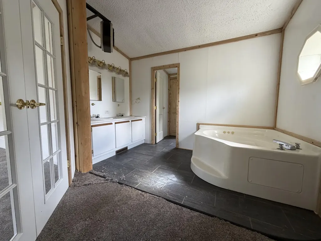 1040 Main Drive California Township MI 49255