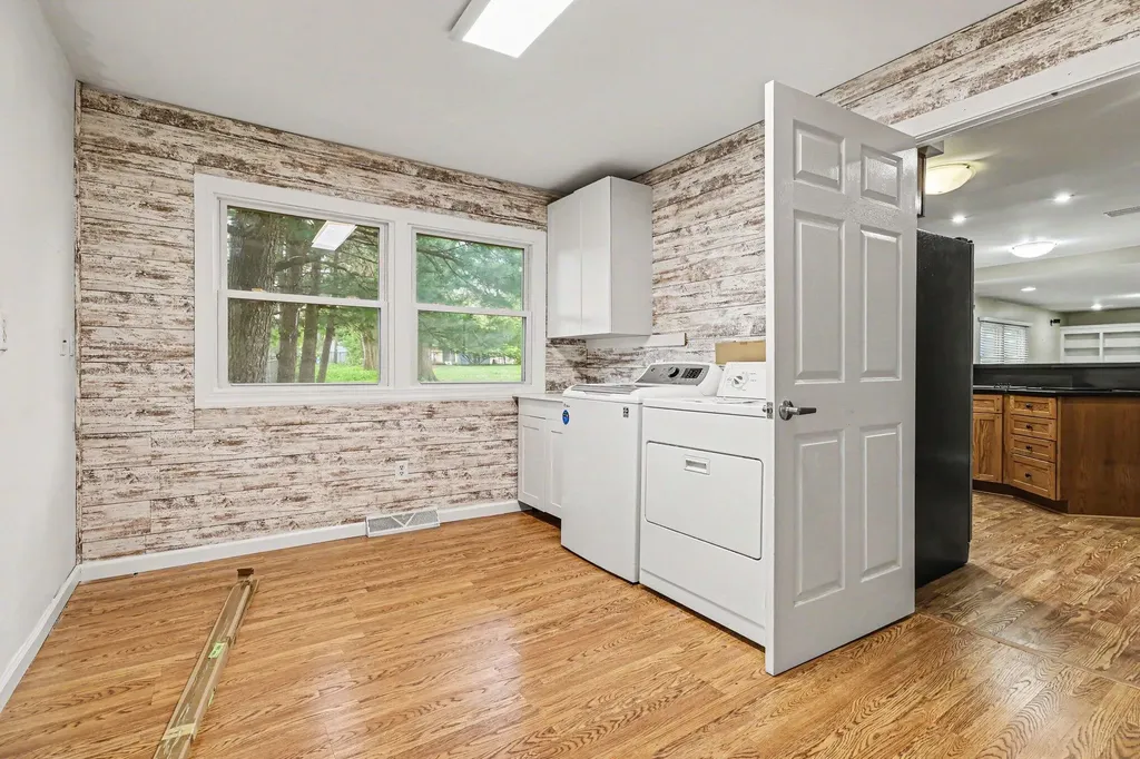 1187 Merry Brook Street Comstock Charter Township MI 49048