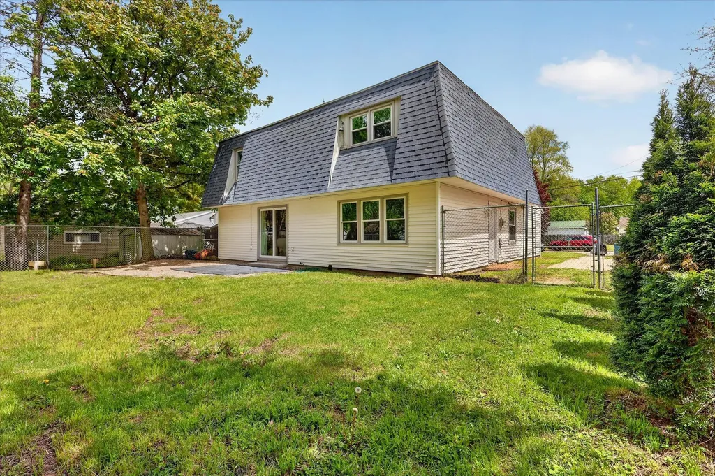 3315 Sunfield Street Kalamazoo City MI 49004