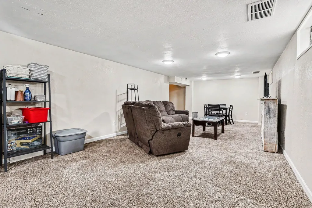 20 Wildrose Lane Battle Creek City MI 49015