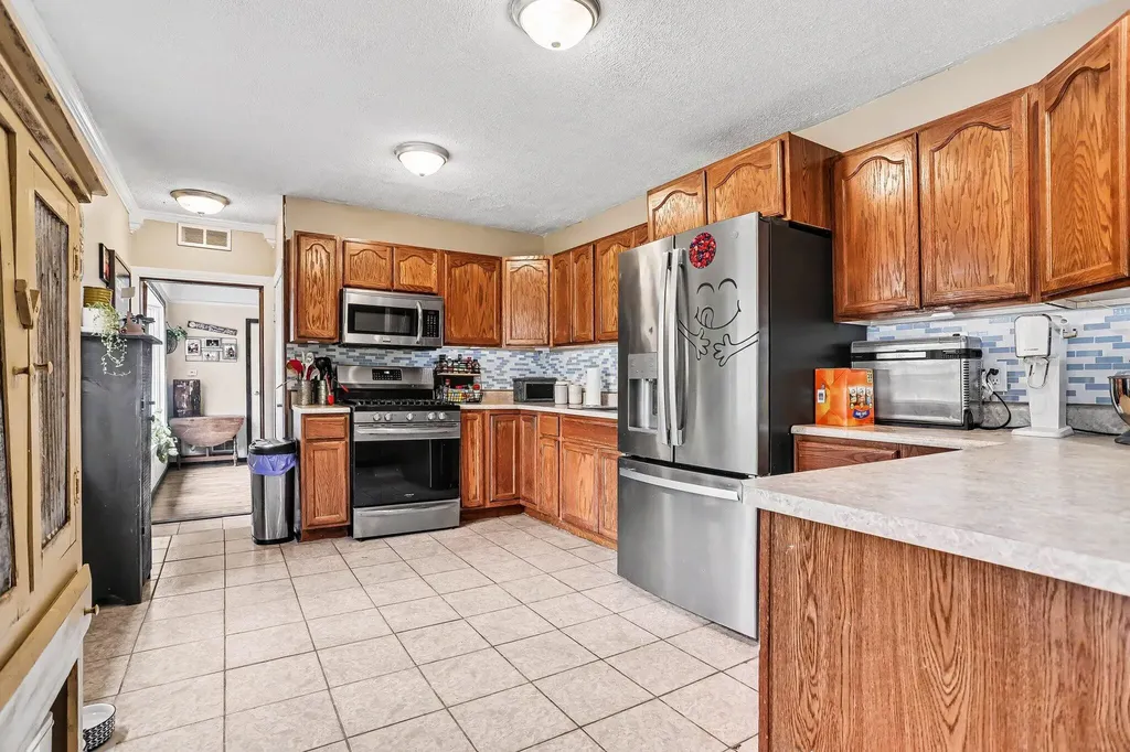 20 Wildrose Lane Battle Creek City MI 49015