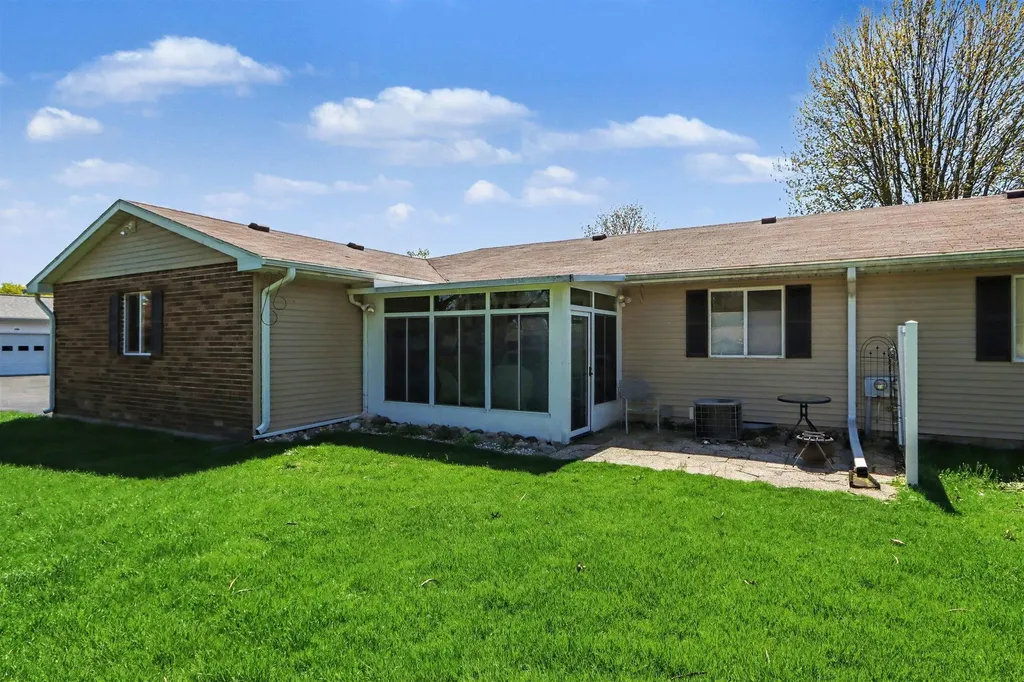 5126 Green Meadow Road Oshtemo Charter Township MI 49009