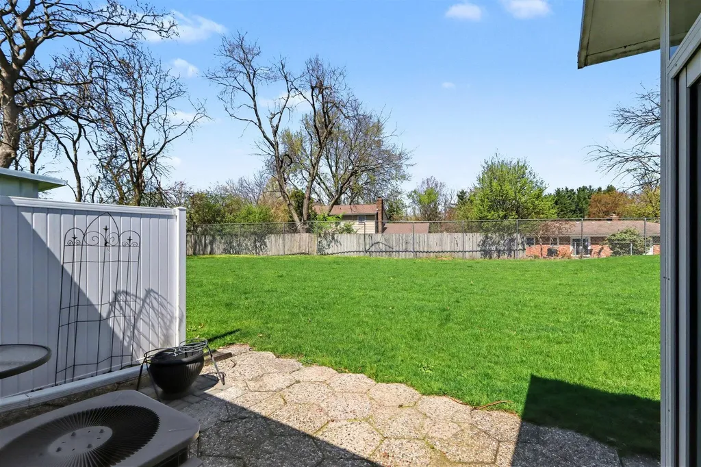 5126 Green Meadow Road Oshtemo Charter Township MI 49009