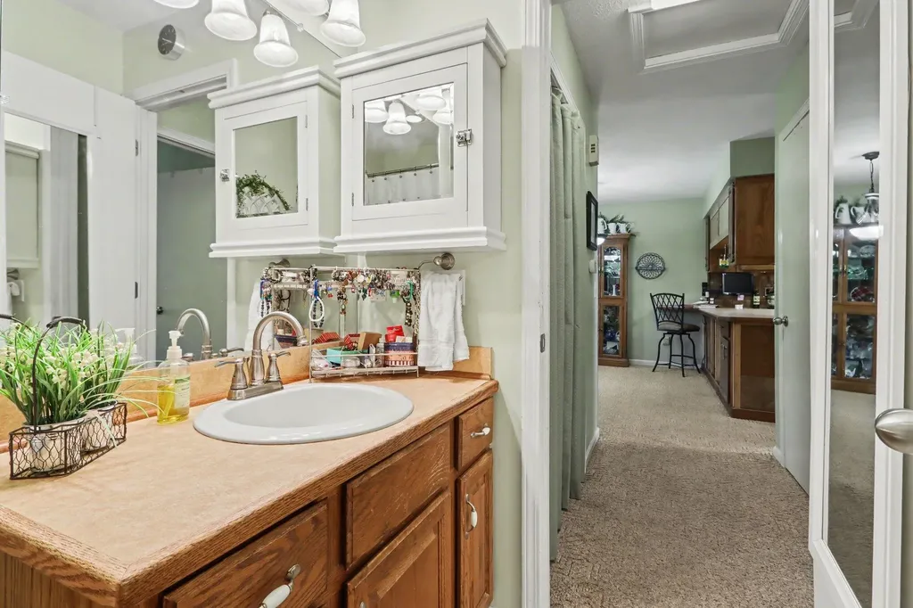 5126 Green Meadow Road Oshtemo Charter Township MI 49009