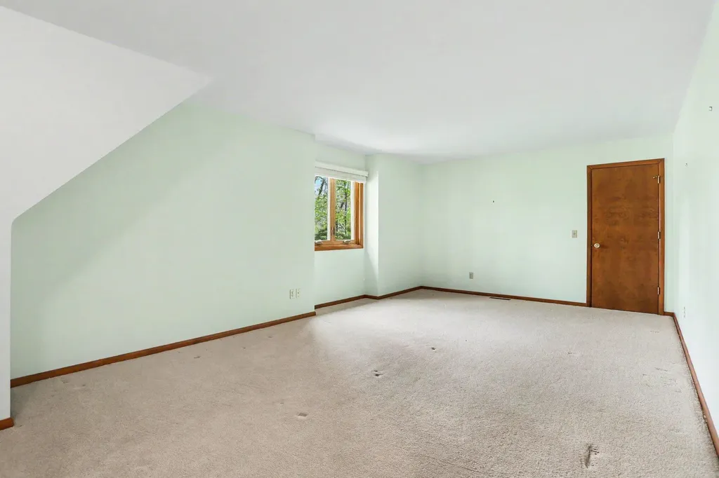 1415 Holiday Lane Portage City MI 49024