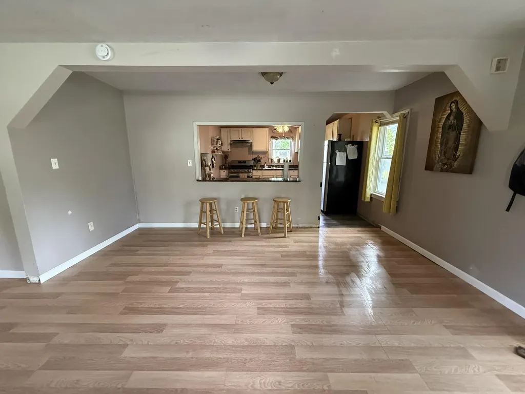 21339 County Road 687 Geneva Township MI 49013