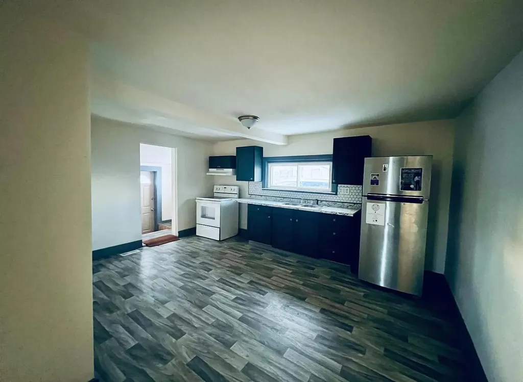 3118 N Water Street Bay City City MI 48708