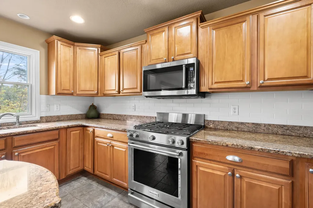 9048 Montezuma Avenue Texas Charter Township MI 49009