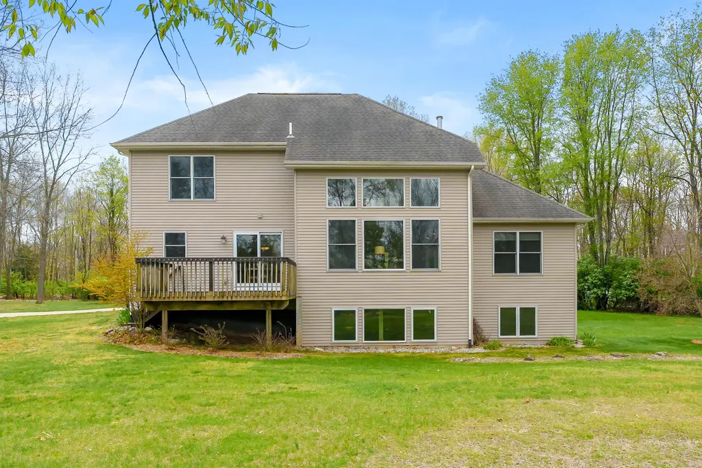 9048 Montezuma Avenue Texas Charter Township MI 49009