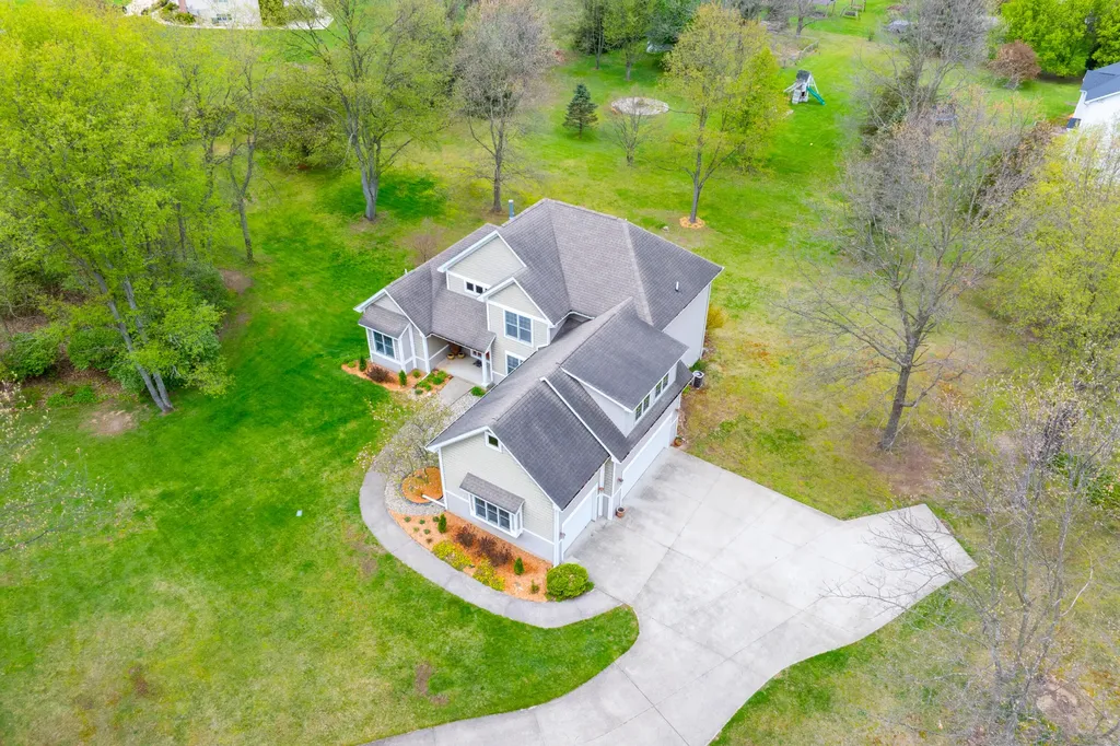 9048 Montezuma Avenue Texas Charter Township MI 49009