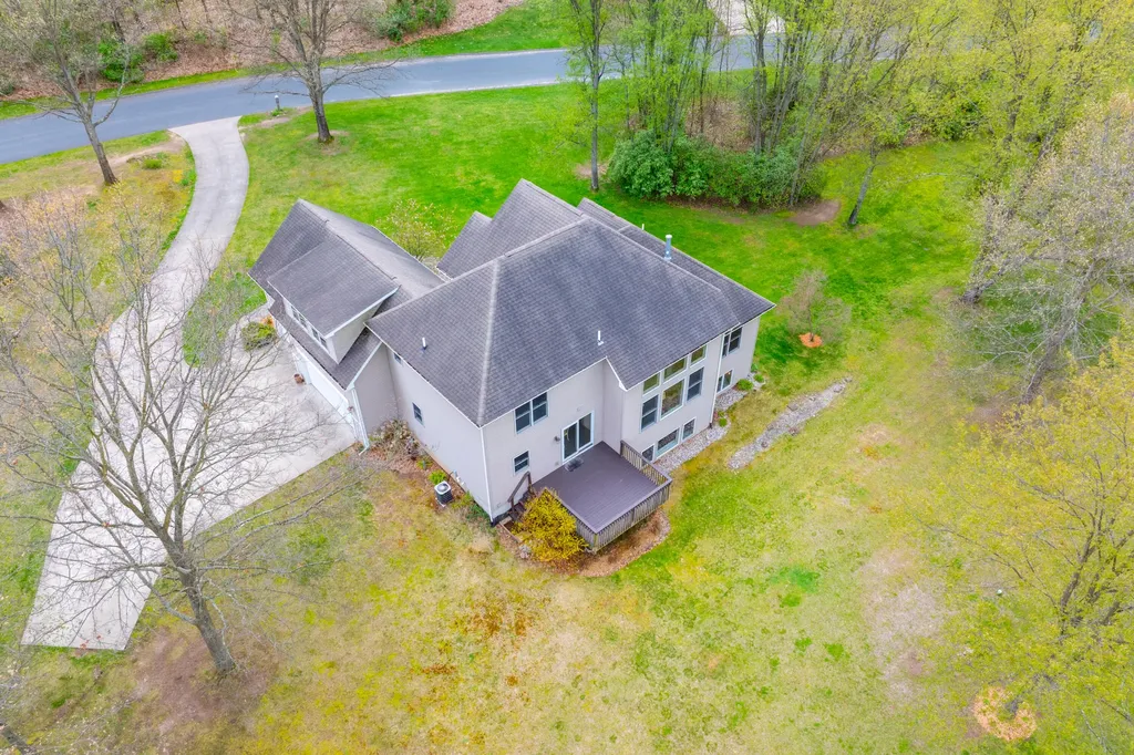 9048 Montezuma Avenue Texas Charter Township MI 49009