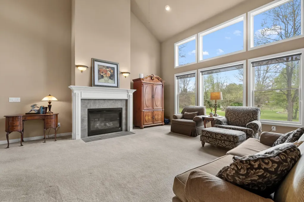 9048 Montezuma Avenue Texas Charter Township MI 49009