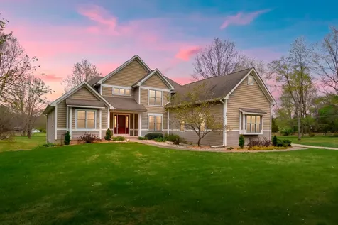9048 Montezuma Avenue Texas Charter Township MI 49009