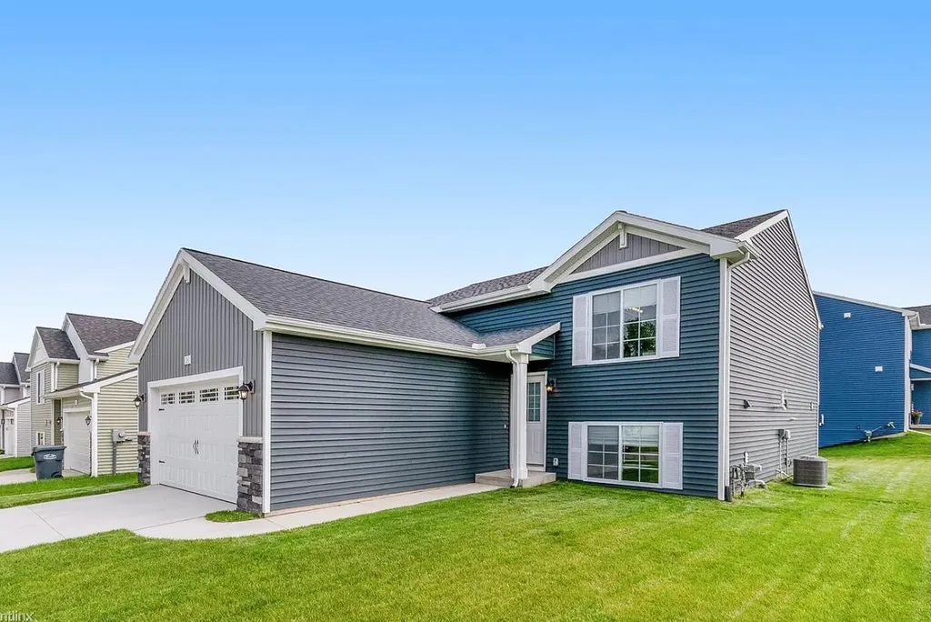 1193 Cooley Mill Lane Schoolcraft Village MI 49097
