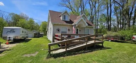 21986 County Road 681 Geneva Township MI 49013