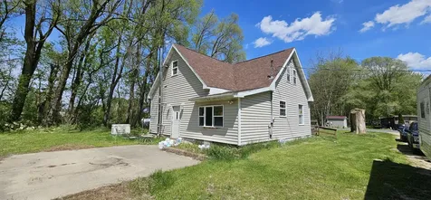 21986 County Road 681 Geneva Township MI 49013