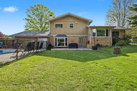 125 Shadowood Lane Emmett Charter Township MI 49014
