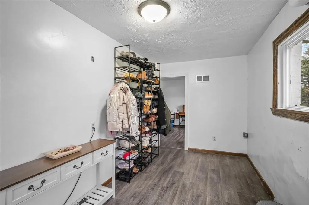 5599 Howard City Edmore Road Home Township MI 48891