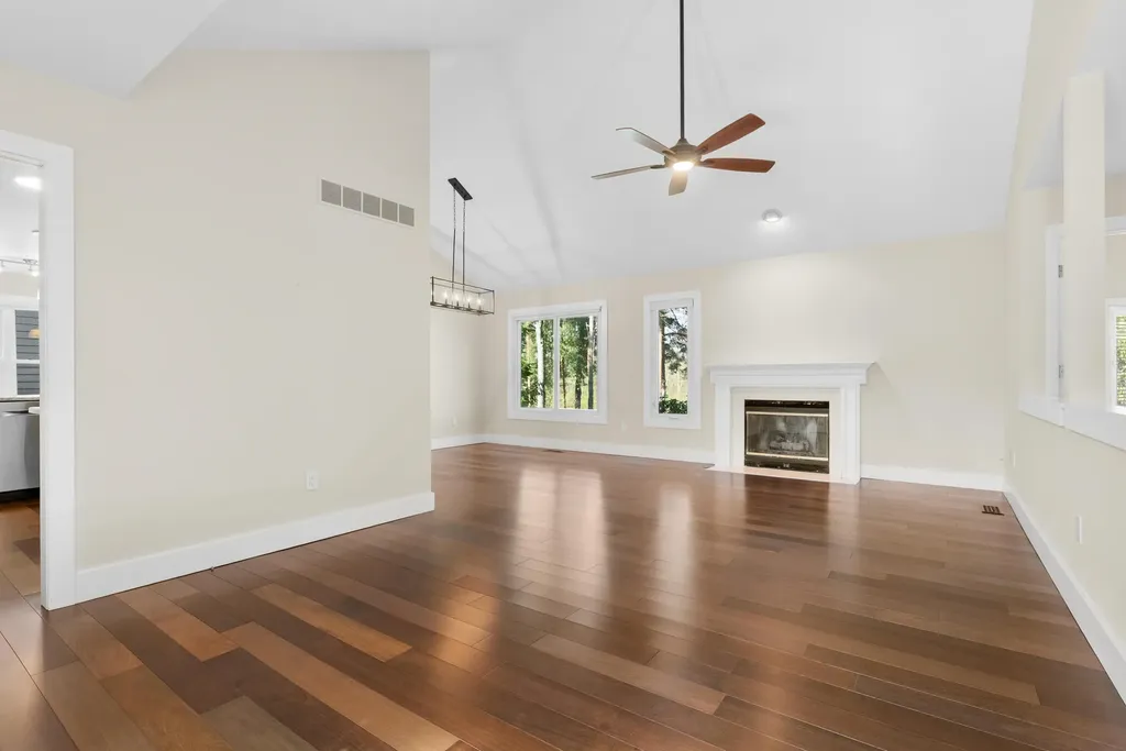 10581 Country Club Drive Richland Township MI 49083
