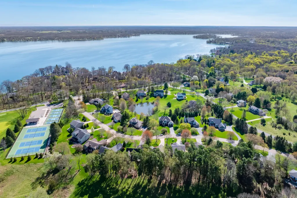 10581 Country Club Drive Richland Township MI 49083