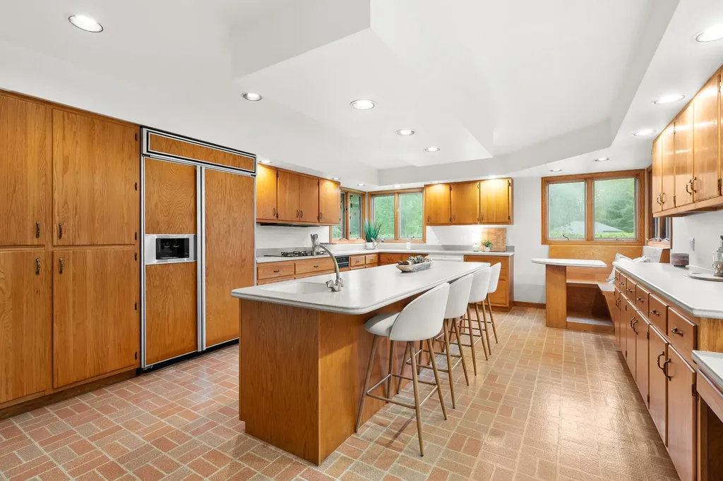 28323 Northern Bluff Drive Pine Grove Township MI 49055
