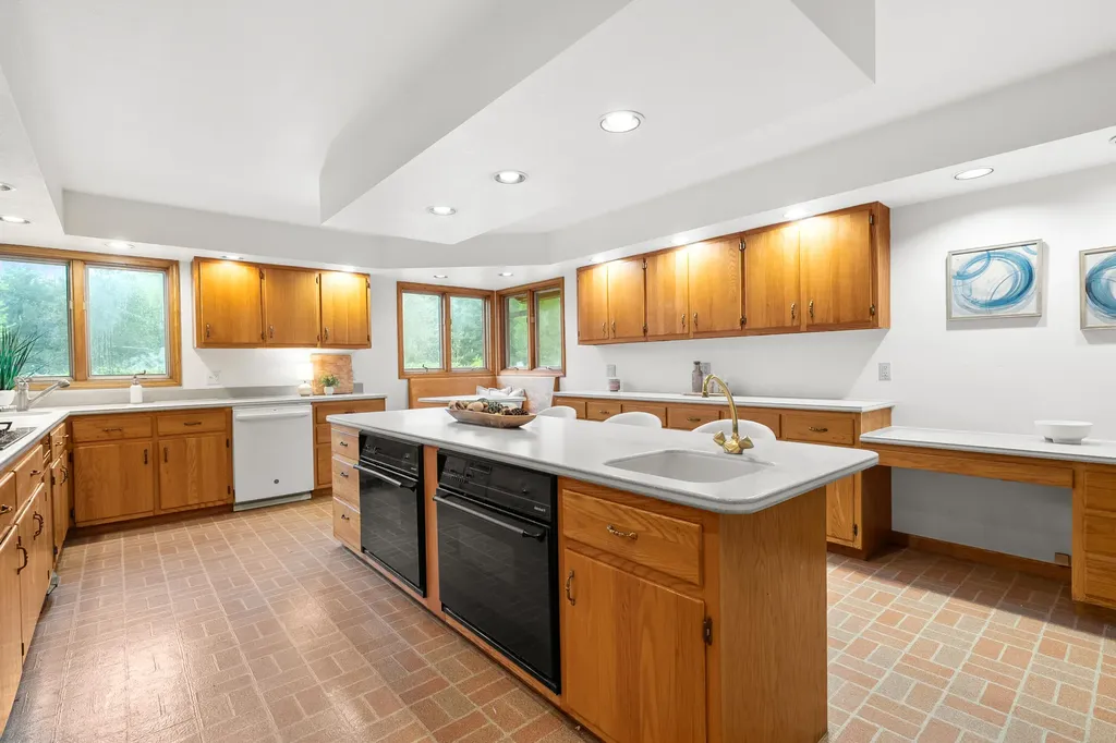 28323 Northern Bluff Drive Pine Grove Township MI 49055