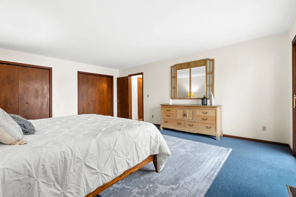 28323 Northern Bluff Drive Pine Grove Township MI 49055