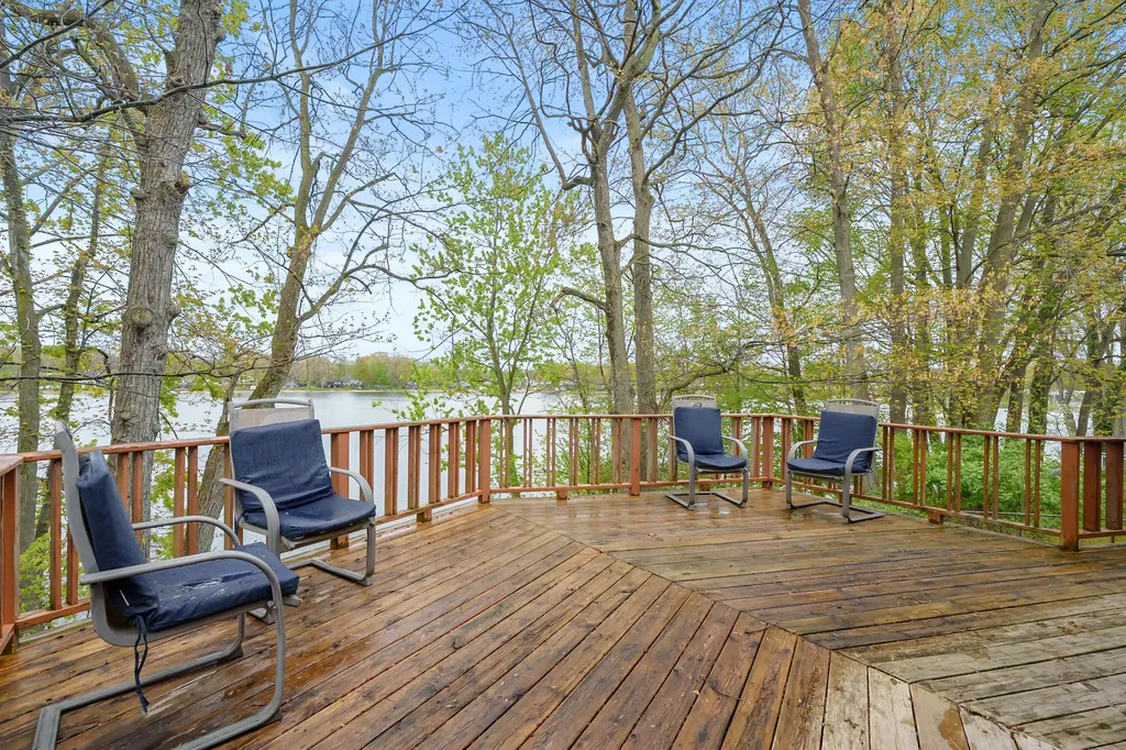 28323 Northern Bluff Drive Pine Grove Township MI 49055