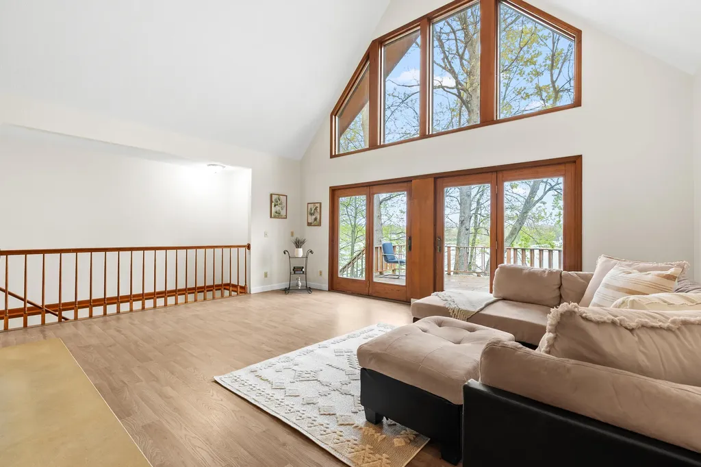 28323 Northern Bluff Drive Pine Grove Township MI 49055