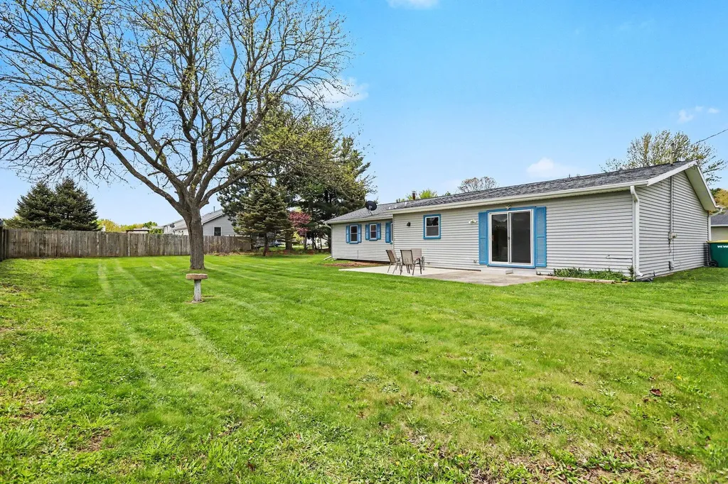 7277 Marfield Street Portage City MI 49024