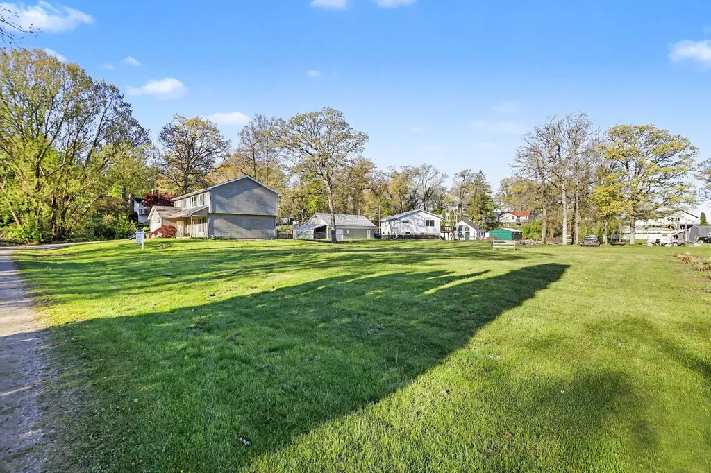 21095 North Avenue Battle Creek City MI 49017