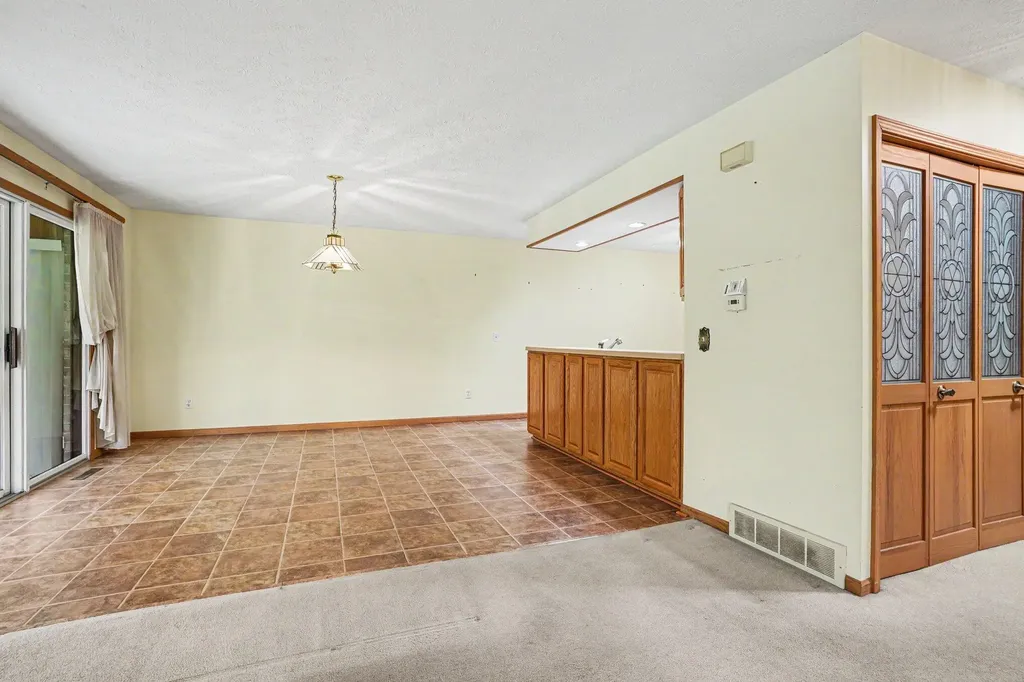 4772 Weston Avenue Kalamazoo Charter Township MI 49006