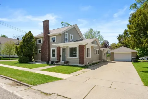 220 S Anderson Street Plainwell City MI 49080