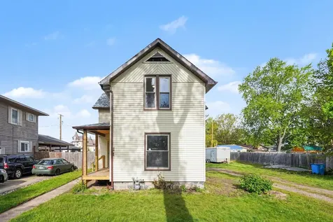 112 N Andrews Street Three Rivers City MI 49093