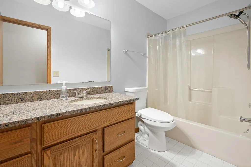 6147 Autumn Ridge Richland Township MI 49083