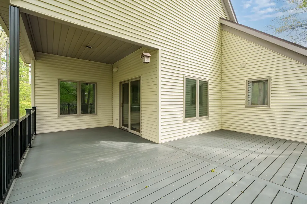 6147 Autumn Ridge Richland Township MI 49083