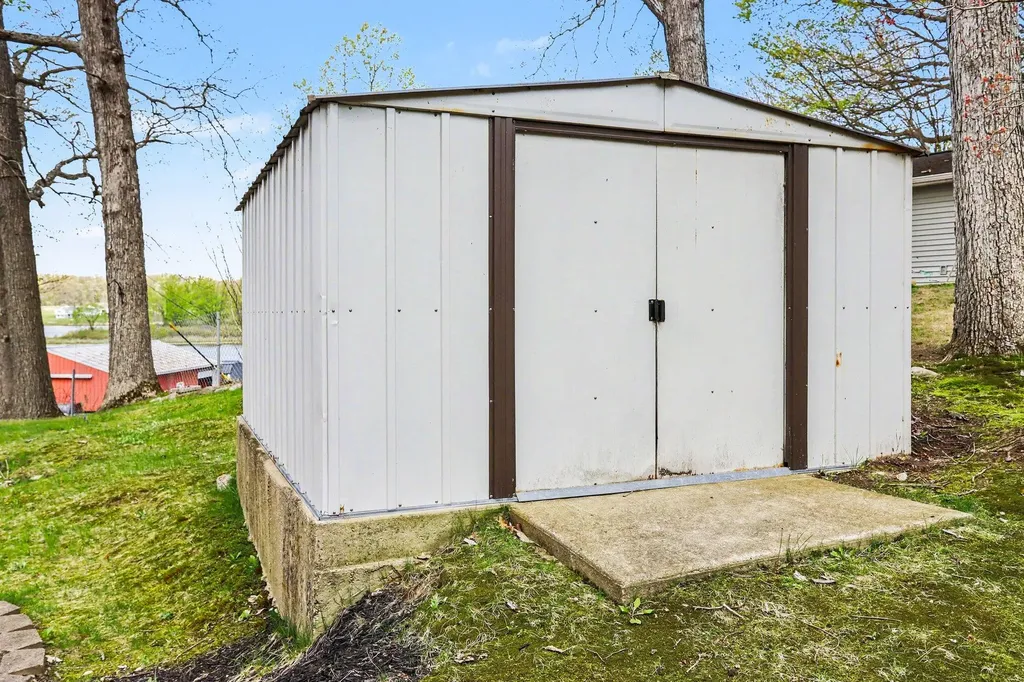 23340 Waubascon Road Bedford Charter Township MI 49017