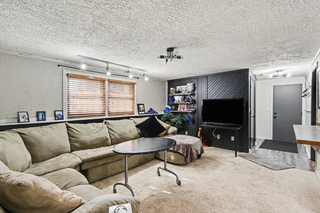 8275 Valleywood Lane Portage City MI 49024