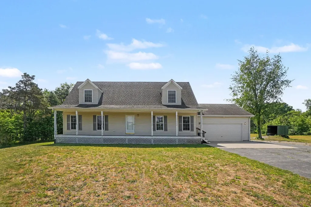 467 Sophia Way Lee Township MI 49450