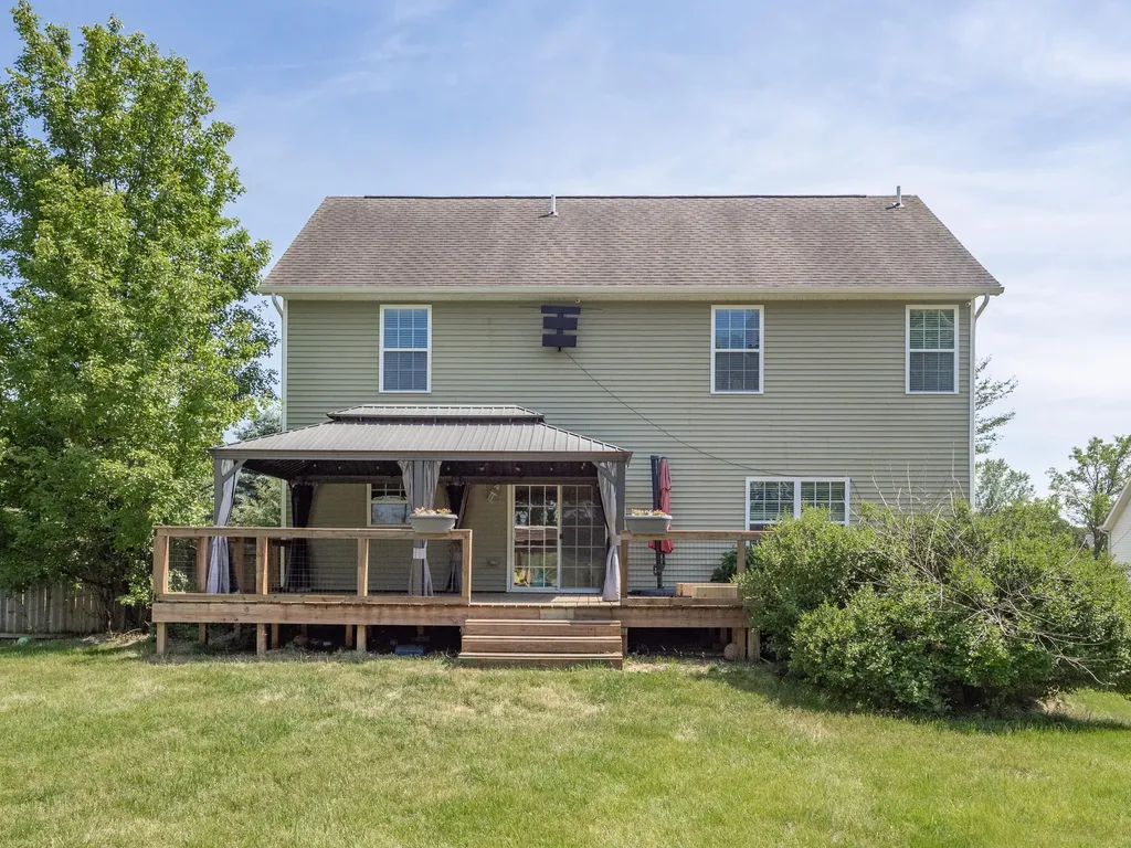 27120 Birmingham Court Antwerp Township MI 49079