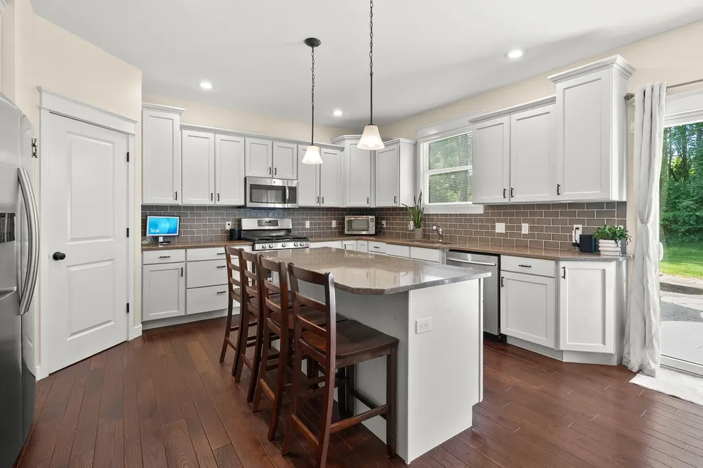 7585 Oakwood Avenue Texas Charter Township MI 49009