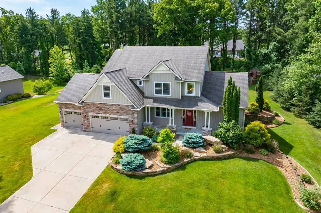 7585 Oakwood Avenue Texas Charter Township MI 49009