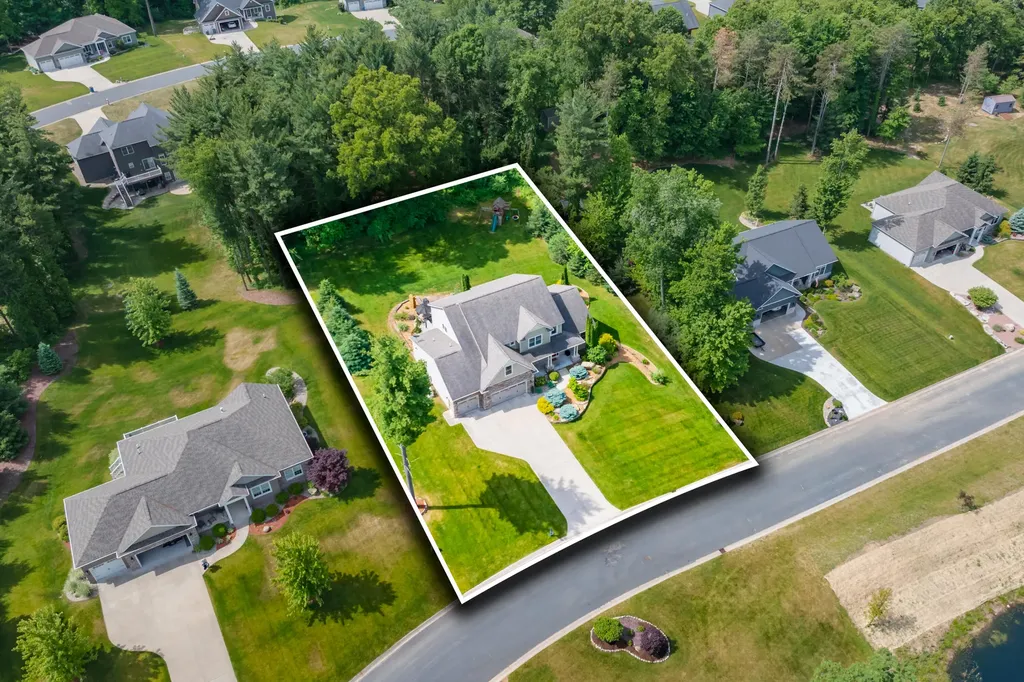 7585 Oakwood Avenue Texas Charter Township MI 49009