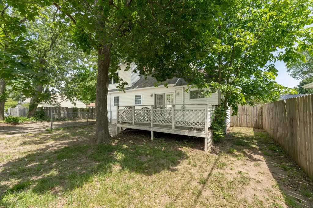 63 N 31st Street N Battle Creek City MI 49015