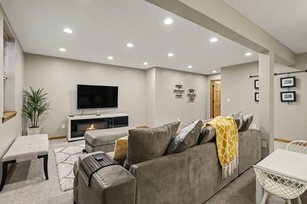 1425 Old Farm Lane Lincoln Charter Township MI 49085