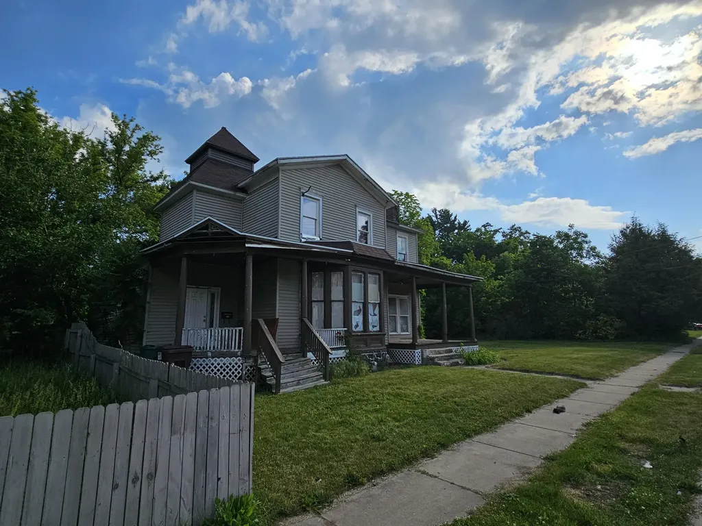 157 Calhoun Street Battle Creek City MI 49017