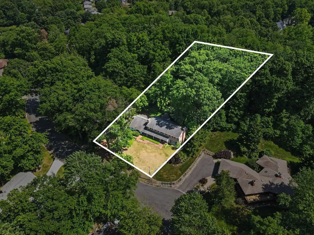 5453 Glen Harbor Drive Texas Charter Township MI 49009